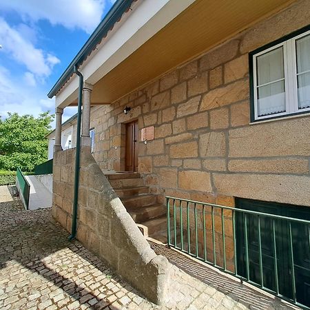 Casa D Toninha - Casas De Campo - Turismo Espaco Rural - Al Sernancelhe Екстериор снимка