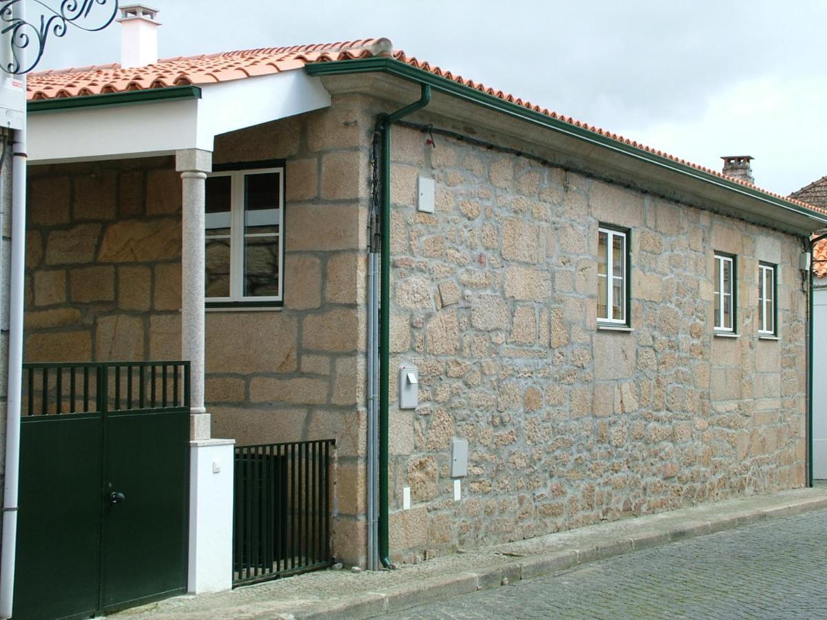 Casa D Toninha - Casas De Campo - Turismo Espaco Rural - Al Sernancelhe Екстериор снимка