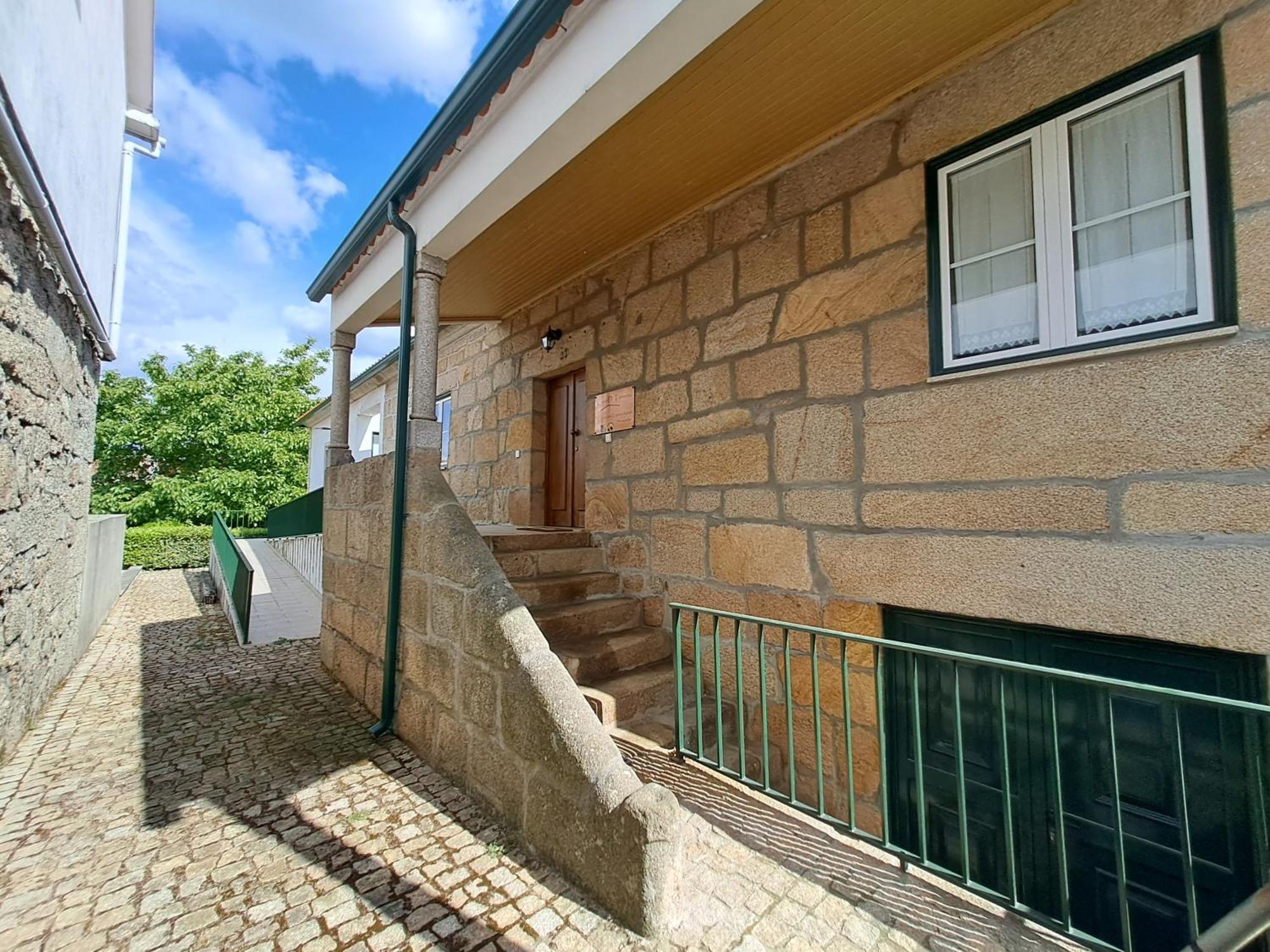 Casa D Toninha - Casas De Campo - Turismo Espaco Rural - Al Sernancelhe Екстериор снимка